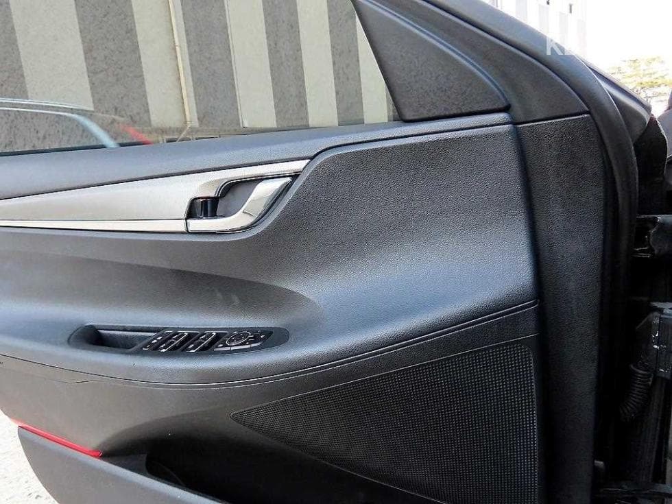 Хюндай The New (фейслифт) Grandeur (Azera)2.5 Premium 초이스 - 11