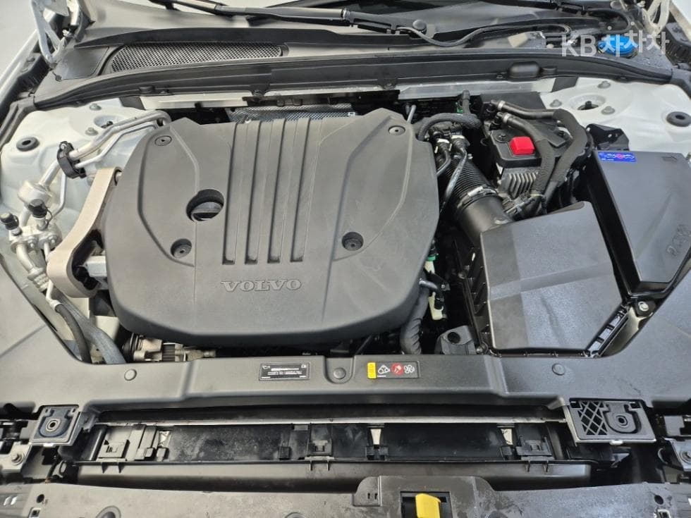 Volvo V60 CC(Second generation)B5 AWD Pro - 5