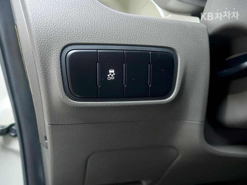 Kia Ray (van)1.0 Gasoline Luxury - 14