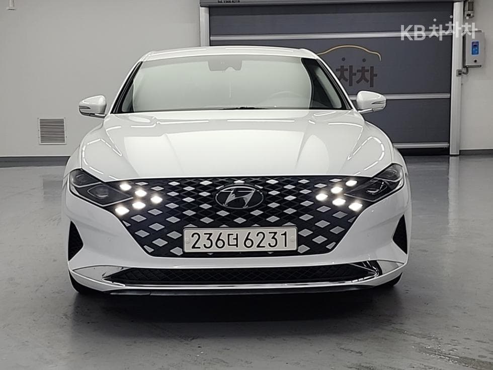 Хюндай The New (фейслифт) Grandeur (Azera)2.5 Premium - 2