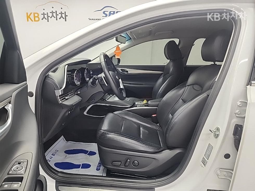 Хюндай The New (фейслифт) Grandeur (Azera)2.5 Premium - 11