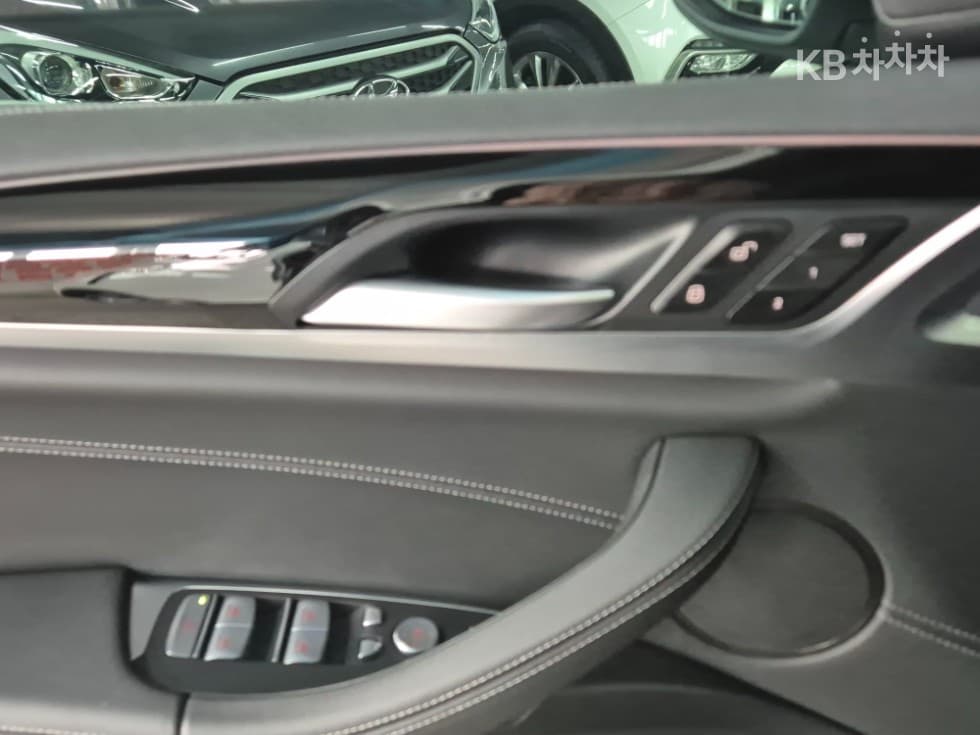 BMW X3 (G01)xDrive 20i M Sport - 18