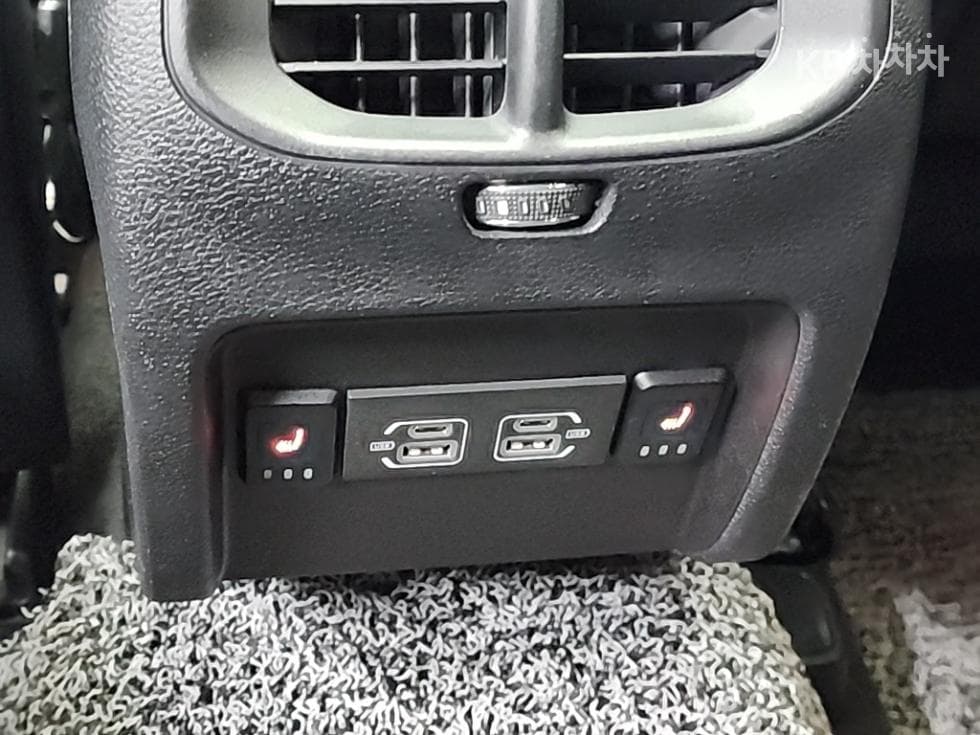 지프 체로키(KL)2.4 Бензин FWD Limited - 13