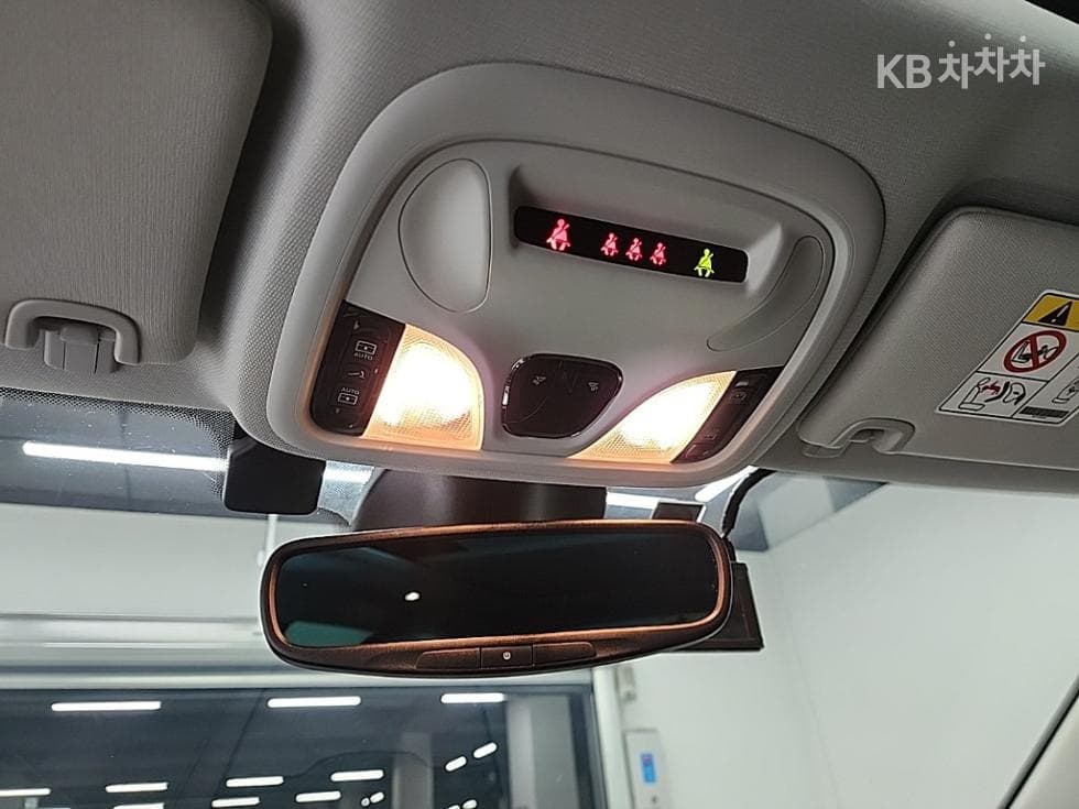 지프 체로키(KL)2.4 Бензин FWD Limited - 17