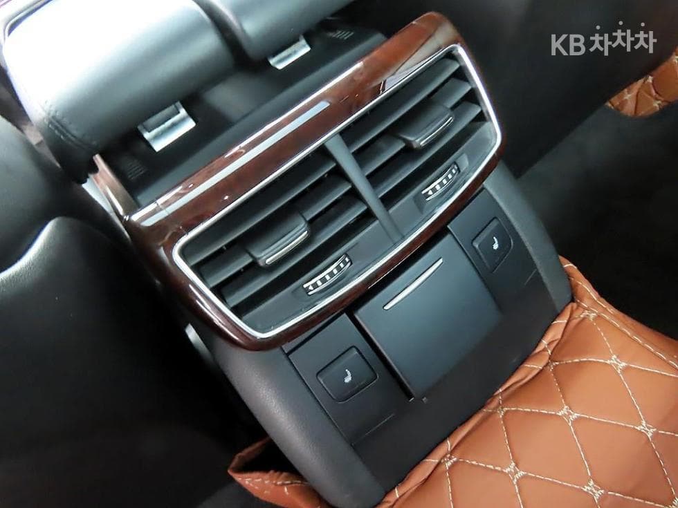 Audi NEW A83.0 Turbo Diesel Injection 콰트로 D4 - 16