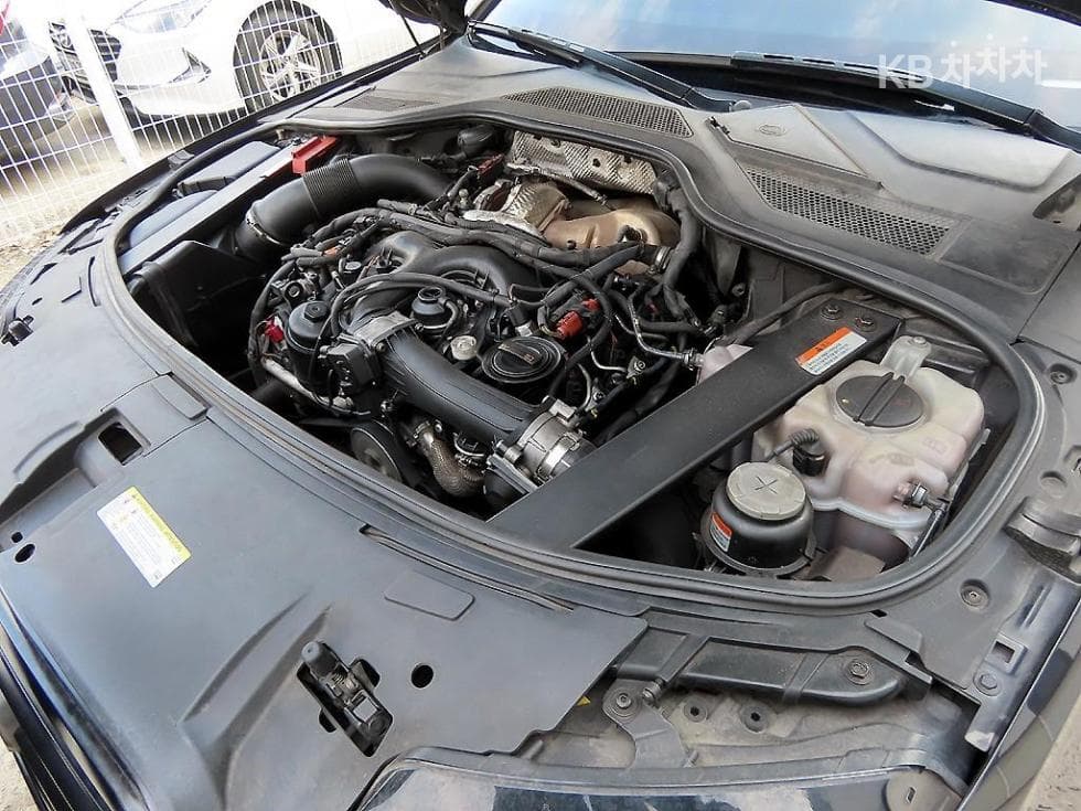 Audi NEW A83.0 Turbo Diesel Injection 콰트로 D4 - 19