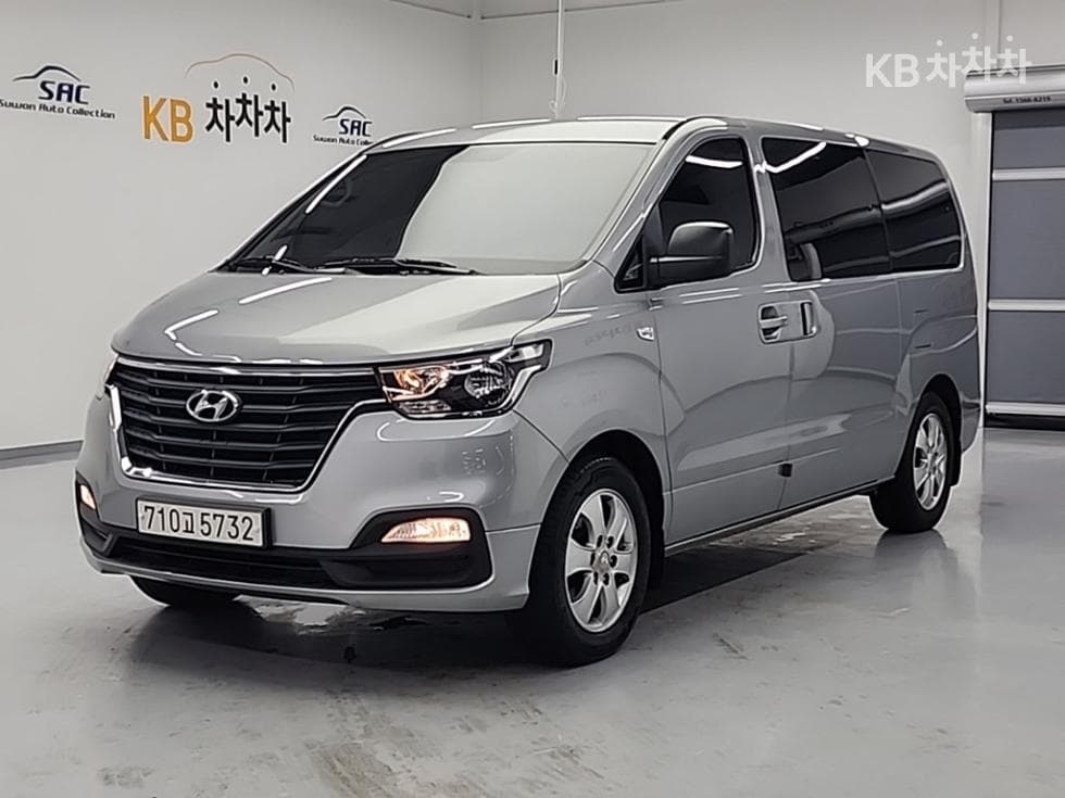 Hyundai The New (facelift) 그랜드 Star렉스 웨건 11-seater Smart - Image 1