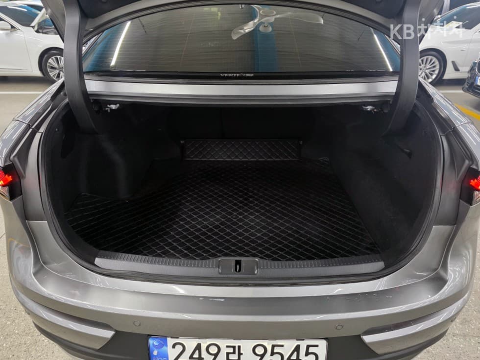 Toyota 크라운(S230)2.5L HEV Standard - 18