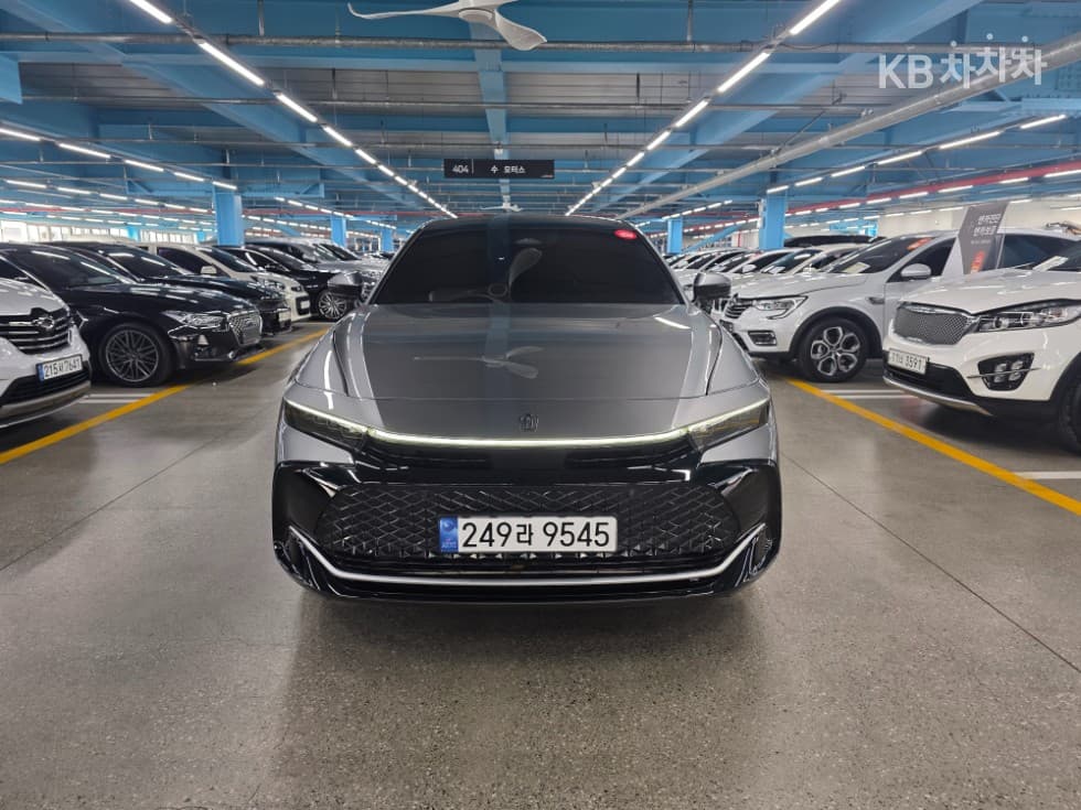 Toyota 크라운(S230)2.5L HEV Standard