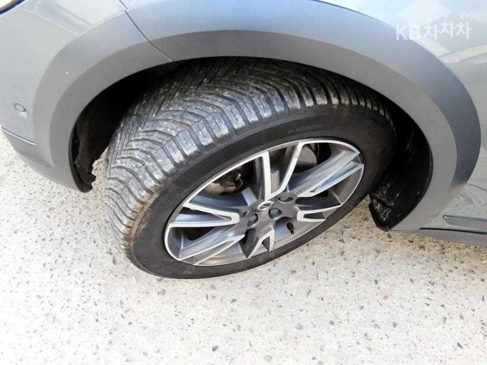 Volvo V90 CCD5 Pro AWD - 20