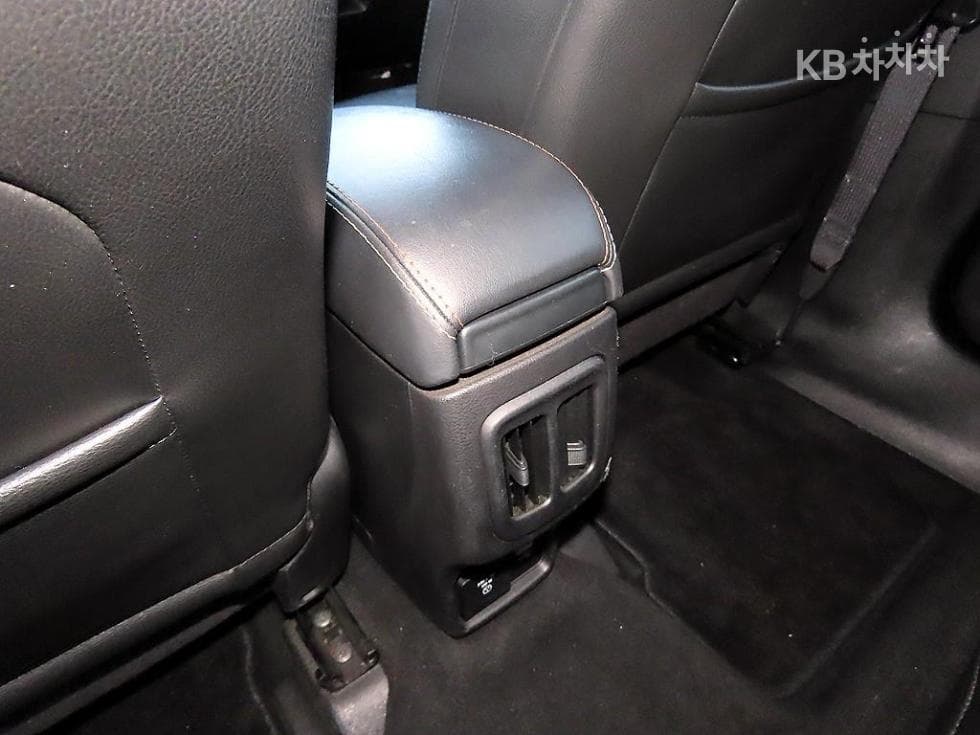 지프 올Нов 컴패스2.4 AWD 론지튜드 - 17