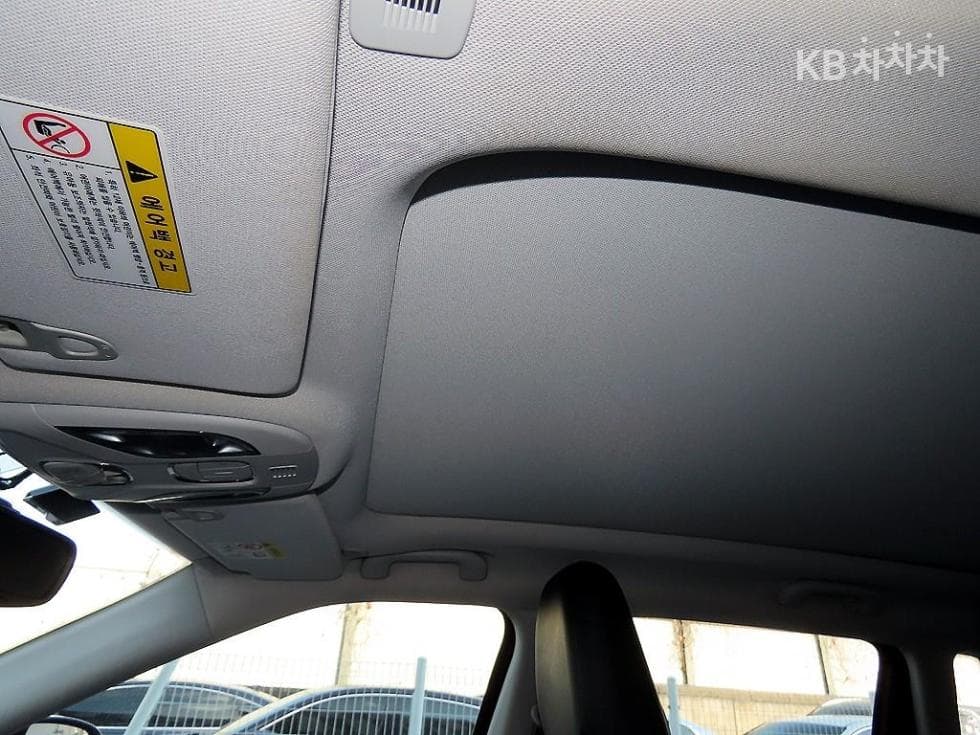 지프 올Нов 컴패스2.4 AWD 론지튜드 - 18