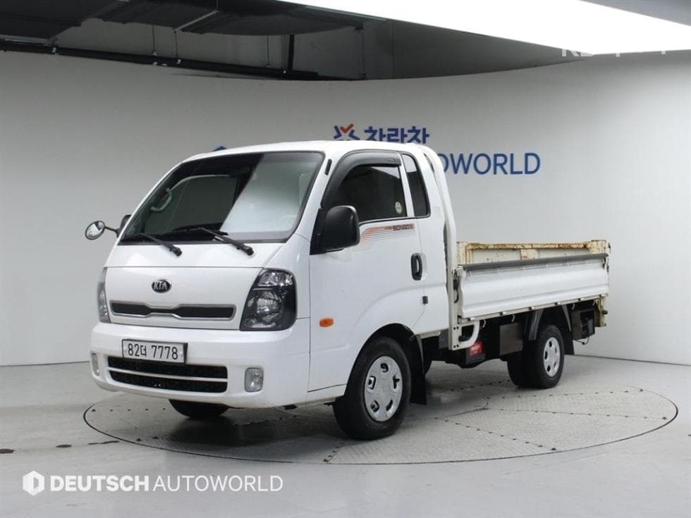Киа Бонго 3 (лек) 1 тон 파워게이트 Удължено междуосие 1단 Королевска кабина Лукс - Image 1