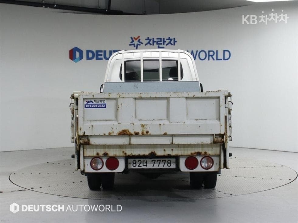 Киа Бонго 3 (лек)1 тон 파워게이트 Удължено междуосие 1단 Королевска кабина Лукс - 4