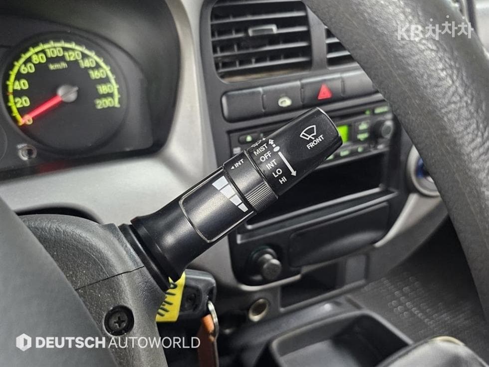 Киа Бонго 3 (лек)1 тон 파워게이트 Удължено междуосие 1단 Королевска кабина Лукс - 15