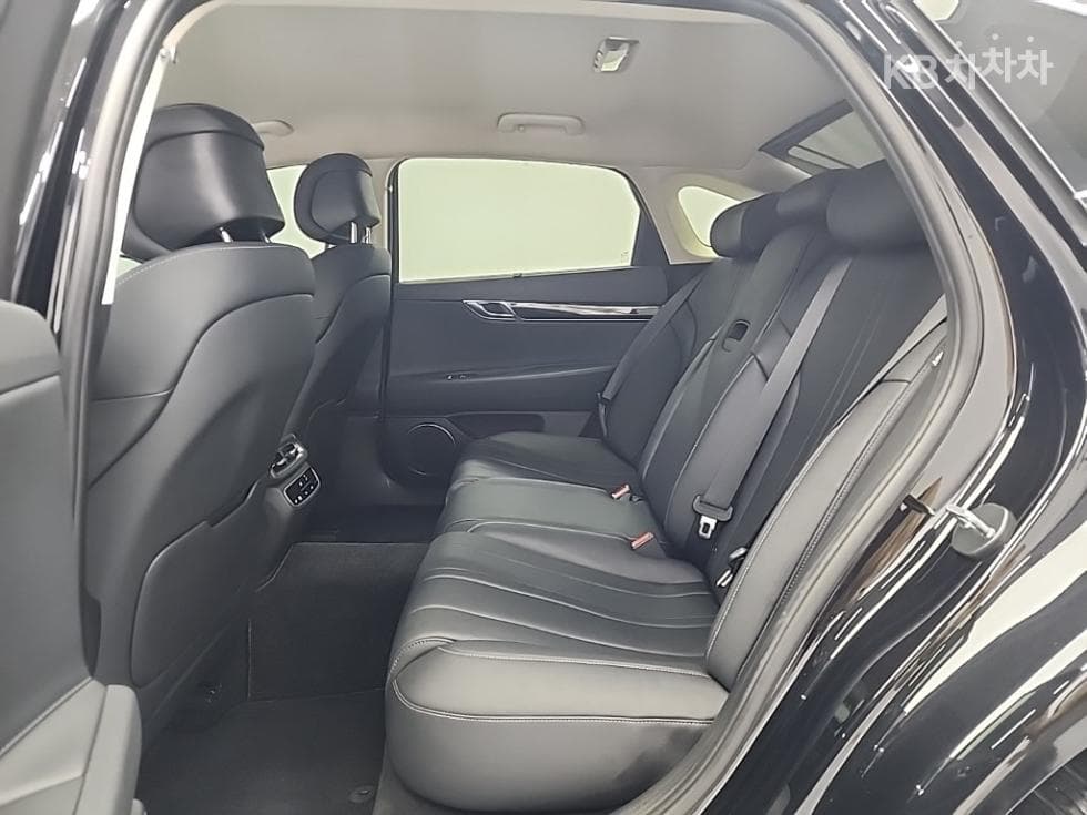 Дженезис G80(RG3)2.5 Турбо Бензин Директ Инжекция 2WD - 12