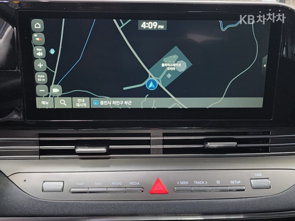 Хюндай The New (фейслифт) Grandeur (Azera) Хибрид2.4 Premium - 11