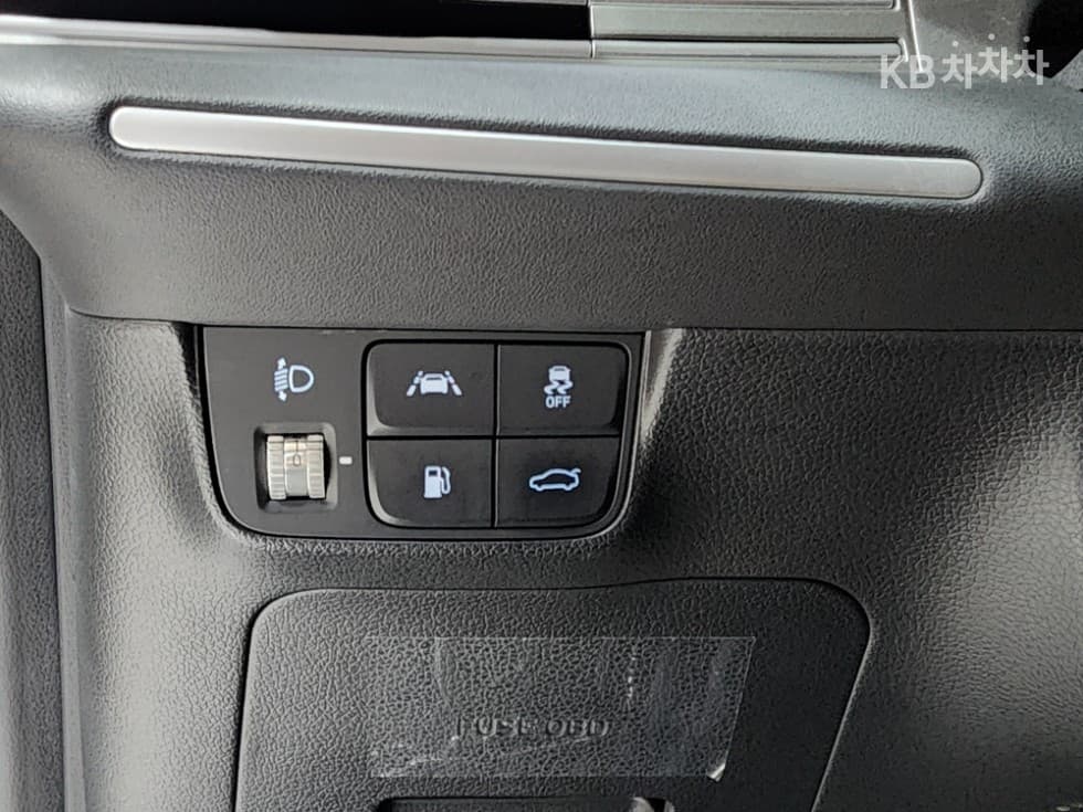 Хюндай The New (фейслифт) Grandeur (Azera) Хибрид2.4 Premium - 14