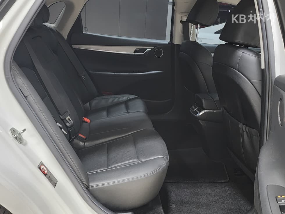 Хюндай The New (фейслифт) Grandeur (Azera) Хибрид2.4 Premium - 22