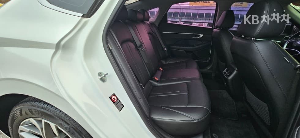 Hyundai Sonata (DN8)2.0 Modern - 11