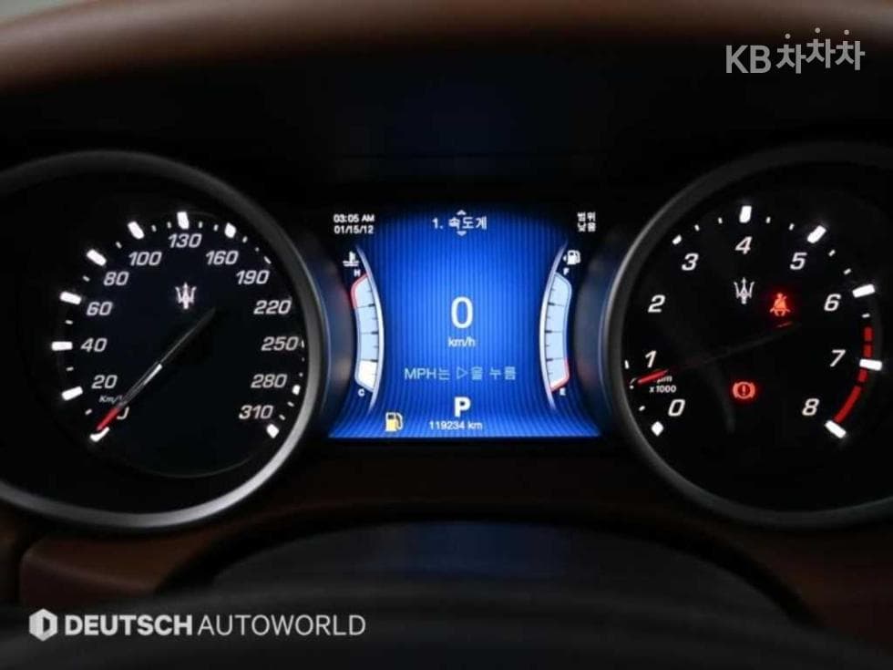 마세라티 기블리3.0 S Q4 3-토 поколение - 8