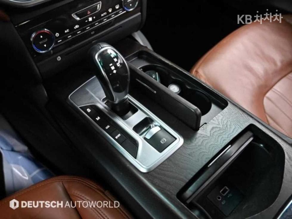 마세라티 기블리3.0 S Q4 3-토 поколение - 9