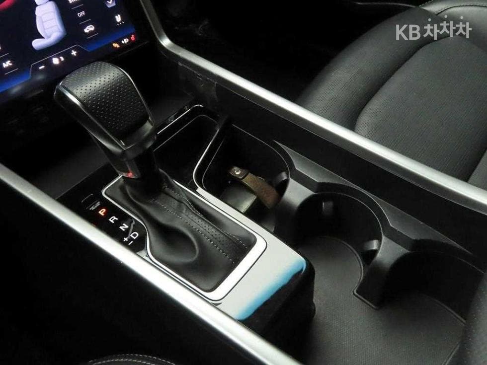KG Mobility 토레스(J100)1.5 GDI Turbo T7 - 11