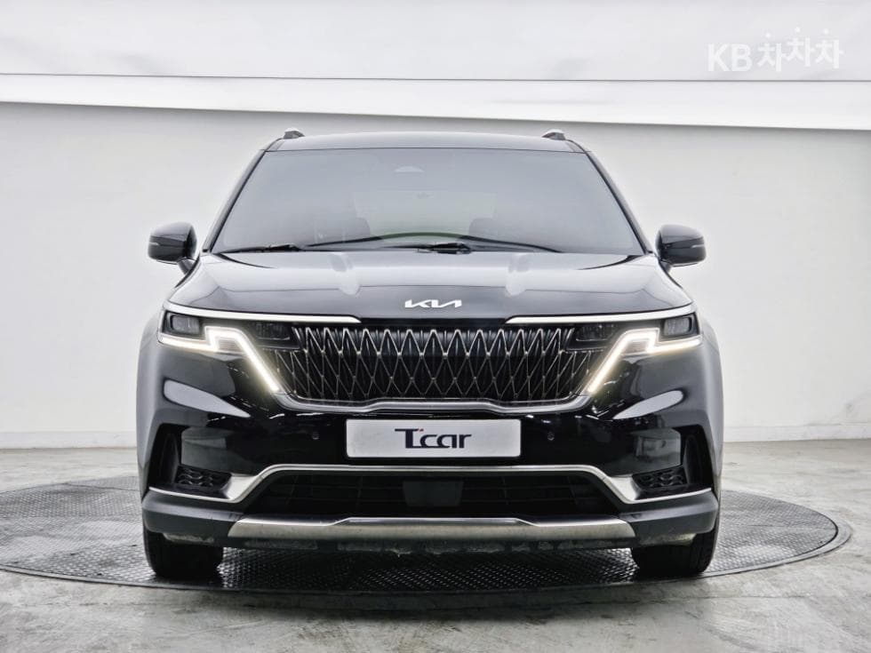 Kia Carnival 4th generationG3.5 GDI 9-seater Signature - 3