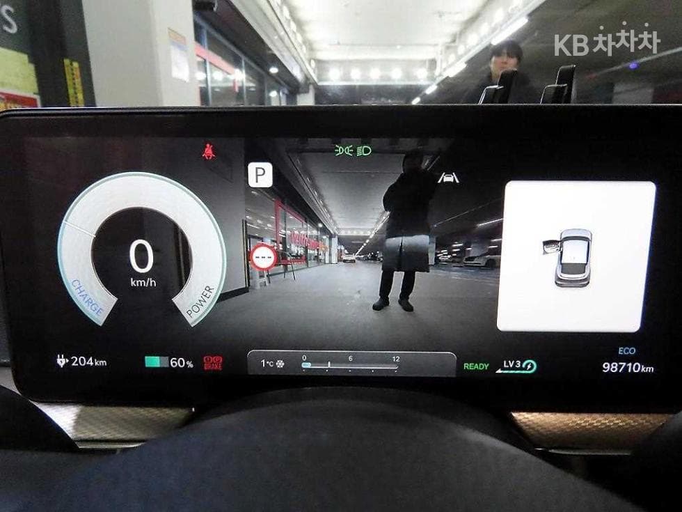 Genesis GV60Standard AWD Standard - 9