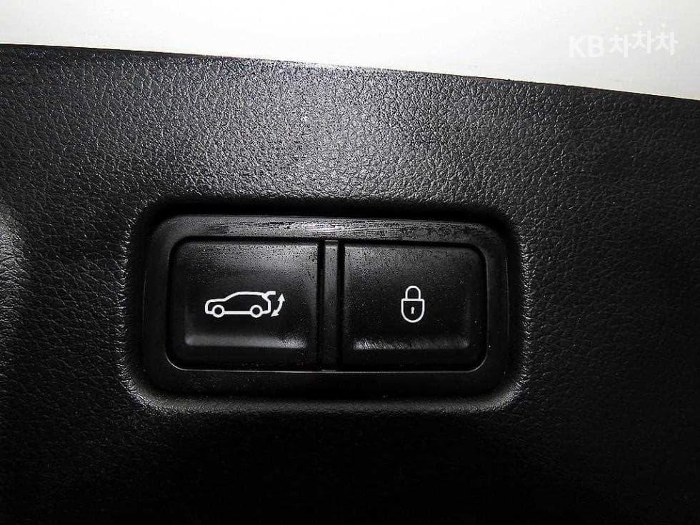 Genesis GV60Standard AWD Standard - 15