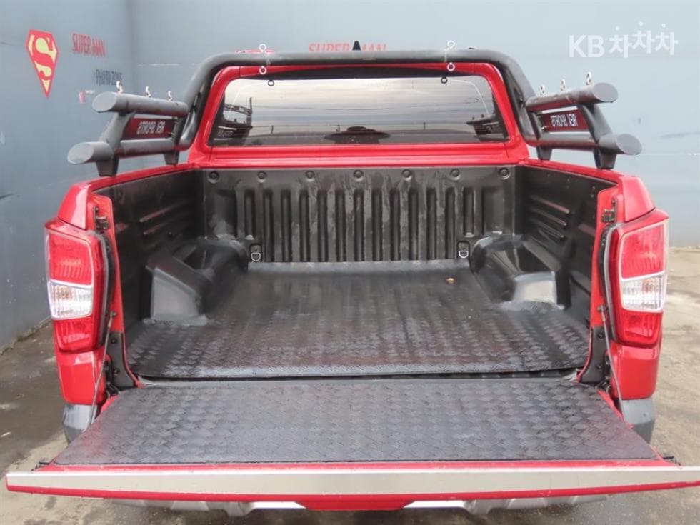 КейДжи Мобилити Rexton Sports Khan2.2 Дизел Динамик5링크 4x4 Динамик 에디션 - 5