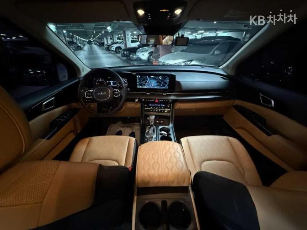 Киа Канивал 4-то поколениеD2.2 9-местен Престиж - 13