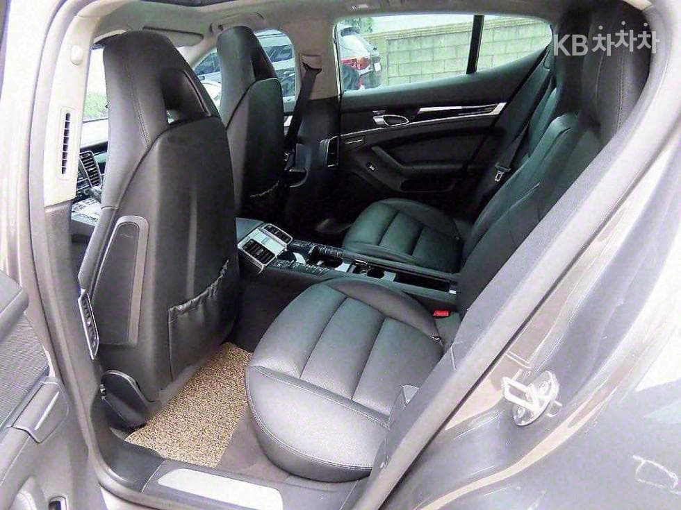 Porsche 파나메라3.6 AWD 970 - 6