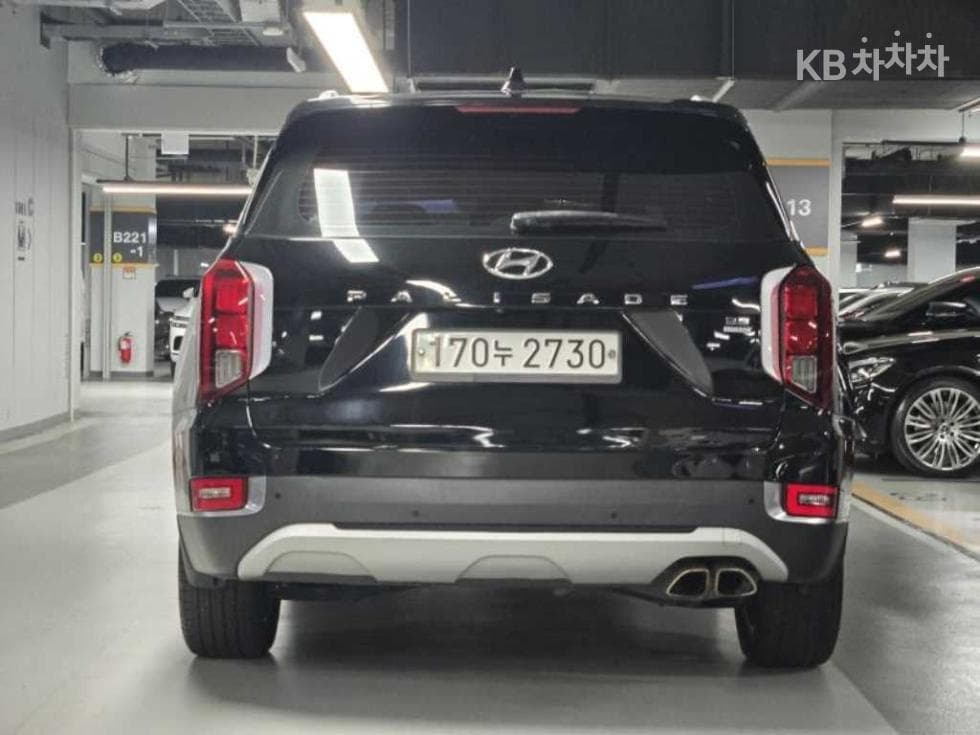 Hyundai Palisade3.8 Gasoline 7-seater (Limousine) AWD Prestige - 4