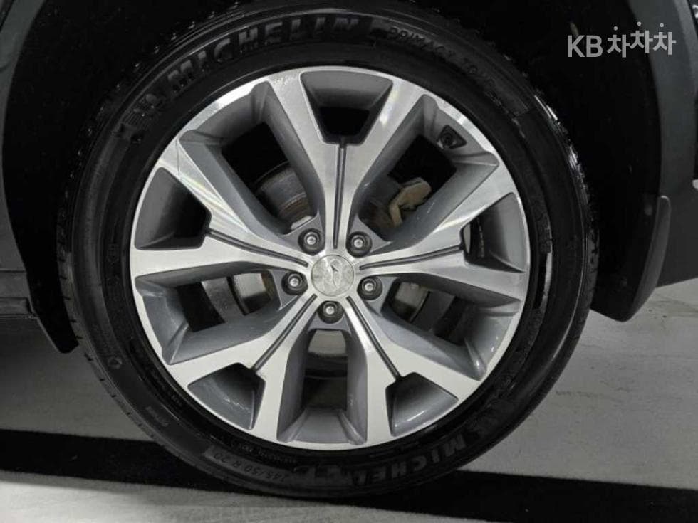 Hyundai Palisade3.8 Gasoline 7-seater (Limousine) AWD Prestige - 5