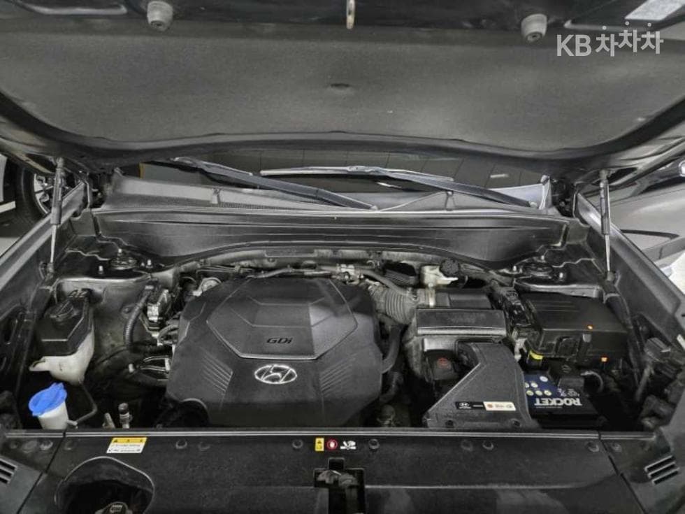 Hyundai Palisade3.8 Gasoline 7-seater (Limousine) AWD Prestige - 6