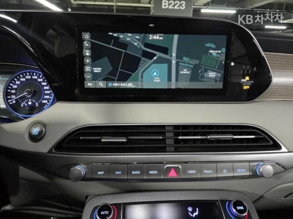 Hyundai Palisade3.8 Gasoline 7-seater (Limousine) AWD Prestige - 14