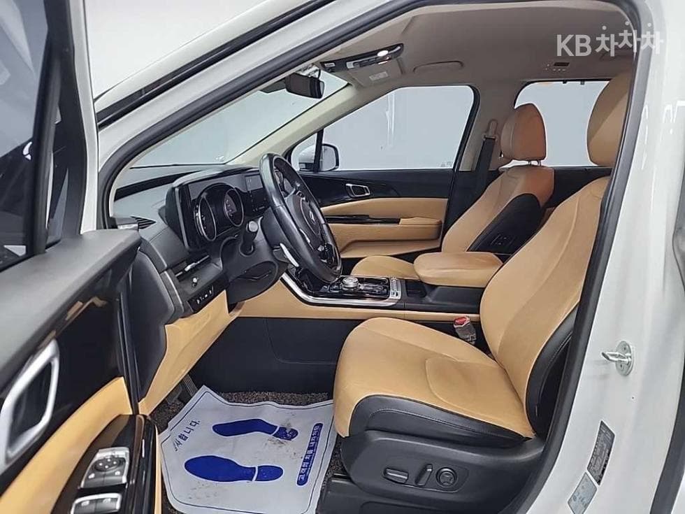 Kia Carnival 4th generationD2.2 9-seater Noblesse - 11