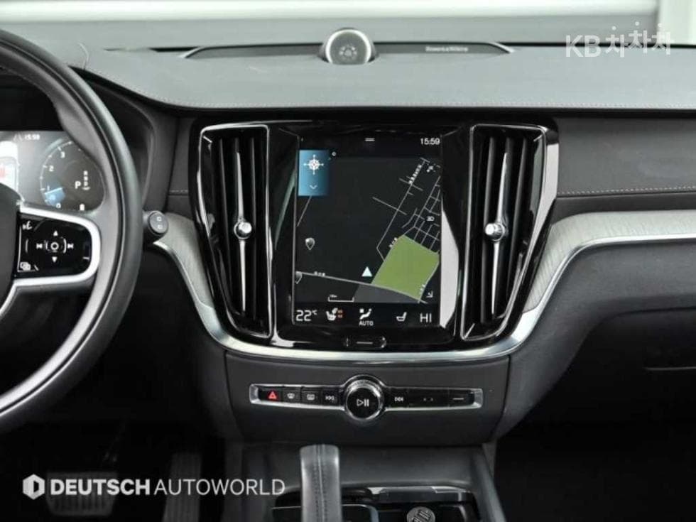 Volvo V60 CC(Второ поколение)B5 AWD Pro - 14