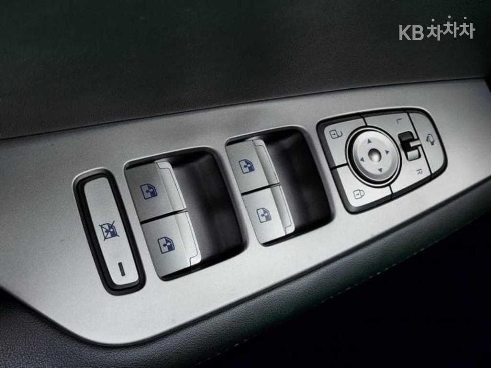 Хюндай Palisade2.2 Дизел 7-местен (Лимузин) AWD Престиж - 16