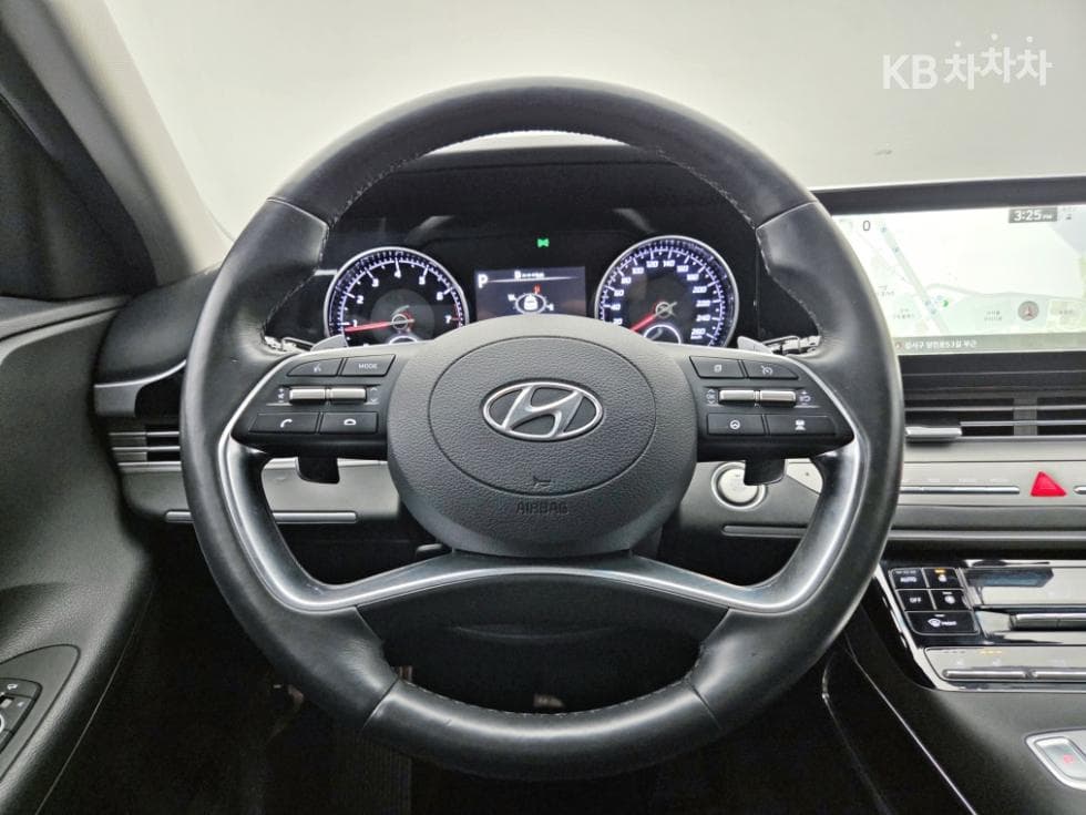 Хюндай The New (фейслифт) Grandeur (Azera)2.5 Premium 초이스 - 8
