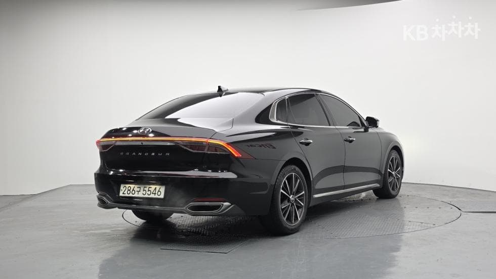 Хюндай The New (фейслифт) Grandeur (Azera)2.5 Exclusive - 2