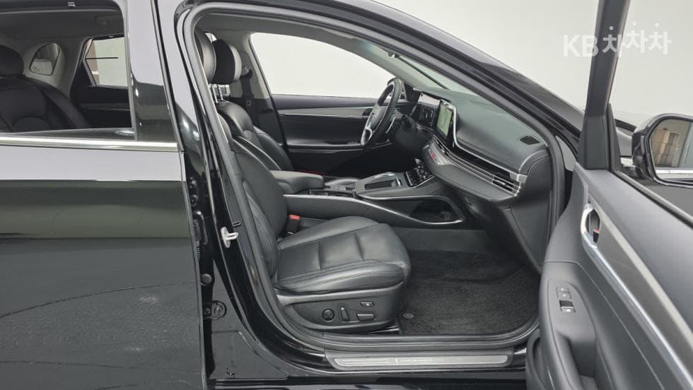 Хюндай The New (фейслифт) Grandeur (Azera)2.5 Exclusive - 7