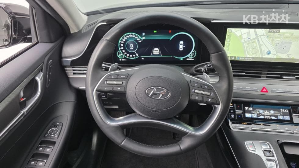 Хюндай The New (фейслифт) Grandeur (Azera)2.5 Exclusive - 12