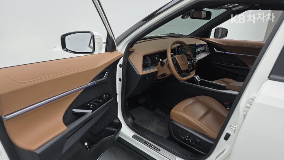 КейДжи Мобилити 토레스(J100)1.5 GDI Турбо AWD T7 - 17