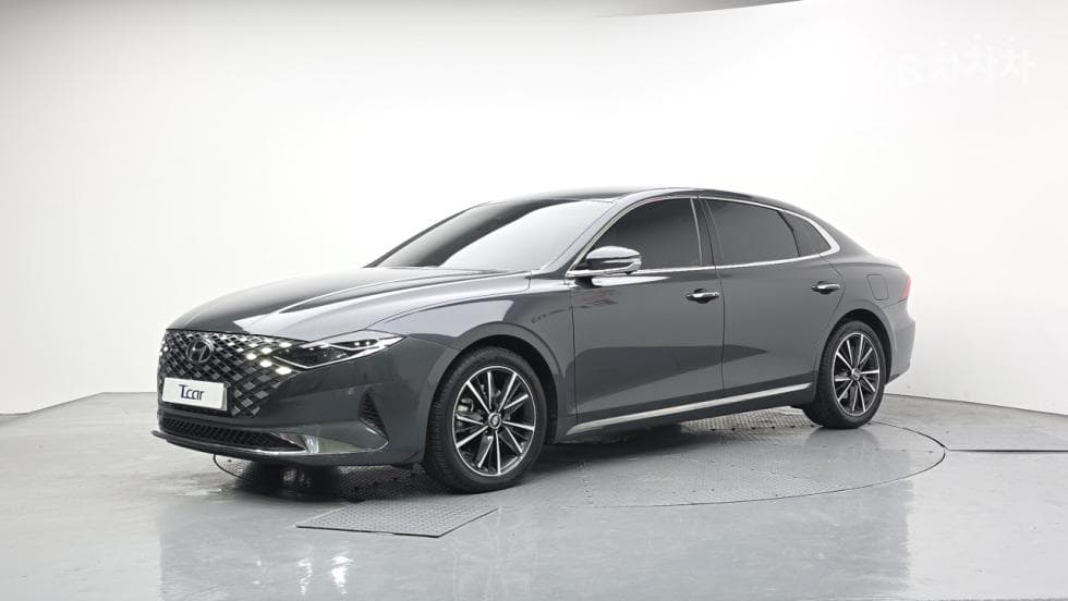 Хюндай The New (фейслифт) Grandeur (Azera) 2.5 Premium 초이스 - Image 1