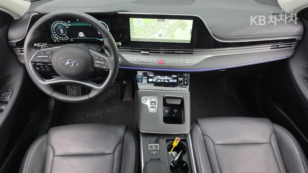 Хюндай The New (фейслифт) Grandeur (Azera)2.5 Le Blanc - 5