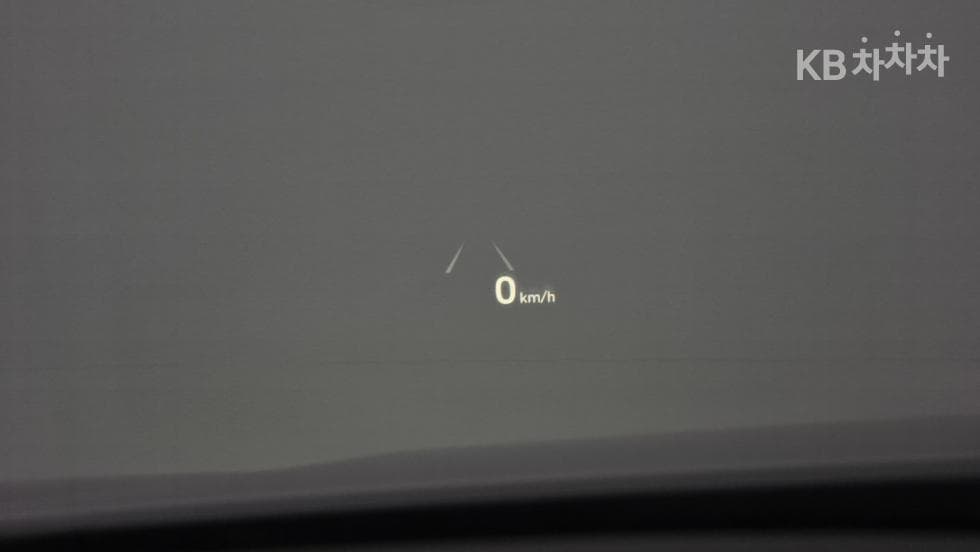 Хюндай The New (фейслифт) Grandeur (Azera)2.5 Le Blanc - 19