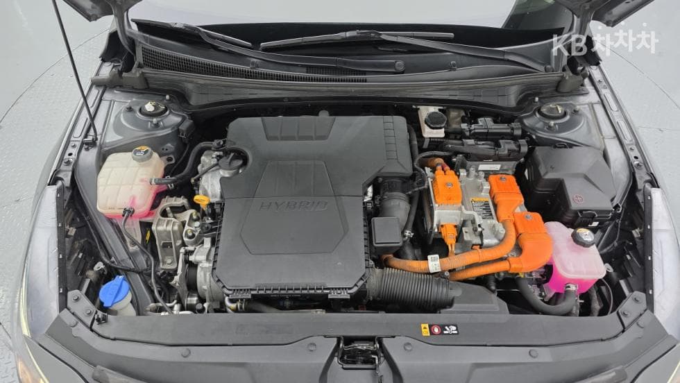 Хюндай The New (фейслифт) Avante (Elantra) Хибрид (CN7)1.6 HEV Modern - 10