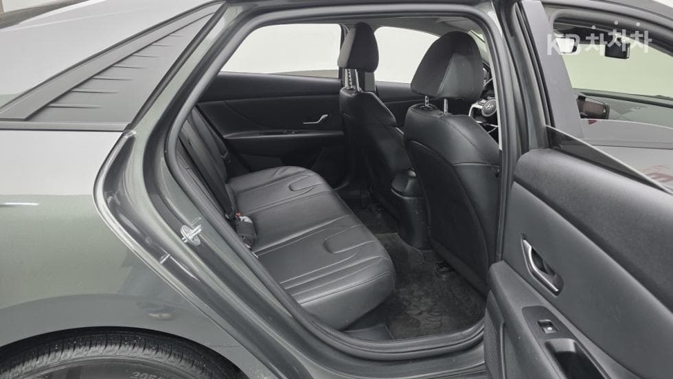 Хюндай The New (фейслифт) Avante (Elantra) Хибрид (CN7)1.6 HEV Modern - 13